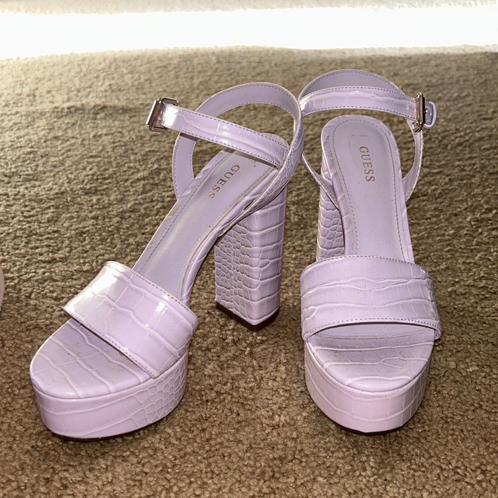 GUESS platform shoes 7.5